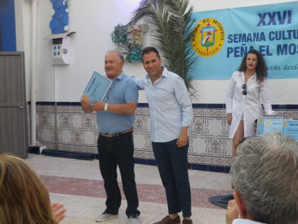 “Rincones de nuestro Pueblo”, de Mariano Collado Párraga, la exposición que podemos contemplar en la “bodeguilla” de la Peña el Mosto