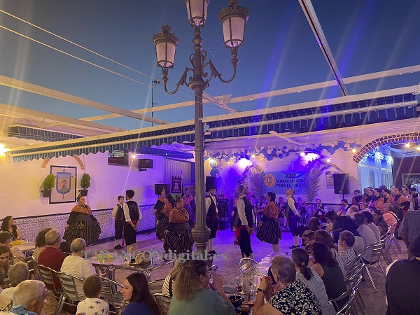 El folclore de Tarancón y el de Santa Cruz de la Zarza en la tercera jornada de la Semana Cultural de la Peña El Mosto