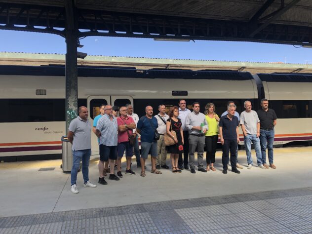 Pueblos con el Tren valora “muy positivamente” un nuevo auto del Supremo que permite a los Ayuntamientos obtener información de Hacienda, Renfe y Adif sobre la línea Madrid-Cuenca-Valencia