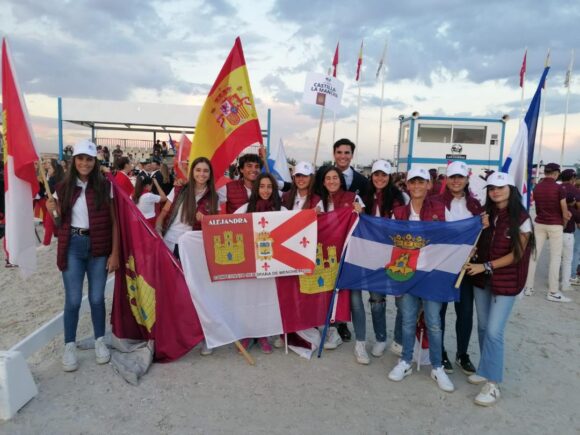 Alejandra Navarro García, décimo cuarta en el campeonato de España de Doma Clásica de Menores 2022 Excelente experiencia para la joven jinete del Equidepor Víctor Navarro de Tarancón