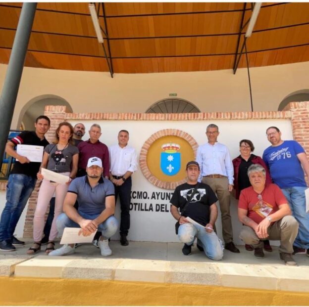 El programa Recual ha facilitado la contratación de diez personas en Motilla del Palancar para la rehabilitación de la plaza de toros de la localidad