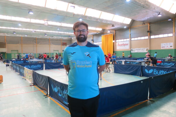 Para el presidente del Club Tenis de Mesa Tarancón, Jaime Coronado “la proximidad con Madrid y estar en visperas de iniciar las ligas nacionales”, es el motivo de la mayor participación y nivel en el Torneo de Tenis de Mesa Fiestas en su XII edición