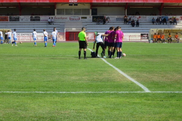 Un accidentado final, que deja al Miguelturreño en inferioridad numérica en el m. 89, permite, sin embargo el empate ante el equipo juvenil de la EFB Jesús de la Ossa que logra el primer punto de la temporada en la Liga Nacional