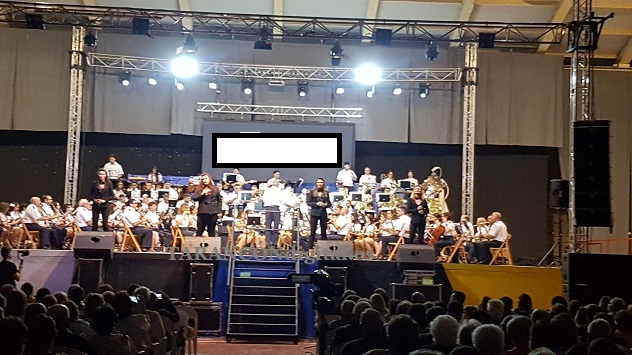 El tradicional concierto de «Encendido de luces» que se celebra hoy en Tarancón homenajeará a la gira «El gusto es nuestro»