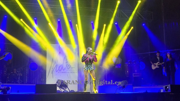 India Martínez iniciaba en Tarancón la programación de conciertos con su gira titulada «90 minutos»