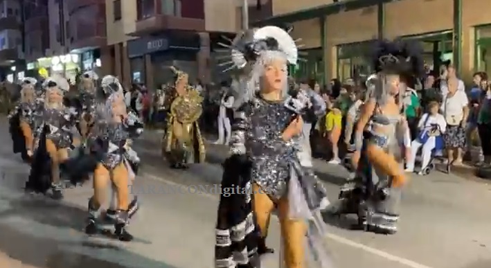 Gran desfile de carrozas en Tarancón pese a la escasa participación local
