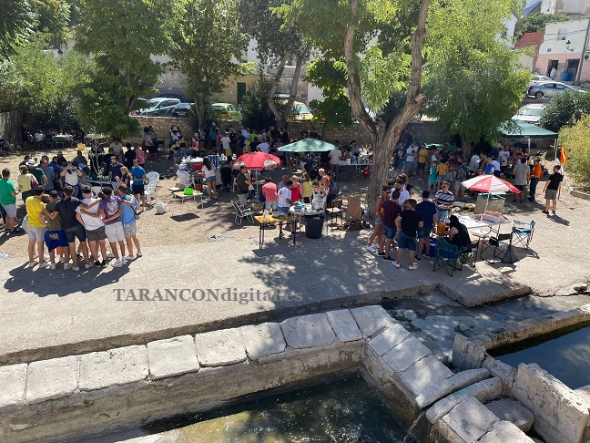 Animada actividad gastronómica esta mañana en Tarancón, 120 lotes se han entregado  para los tradicionales «guisos» del Caño