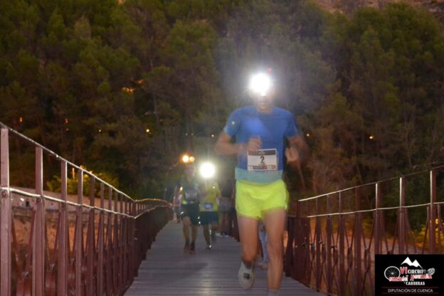 Israel Fernández y Miriam Obispo se imponen en el Trail nocturno de San Julián