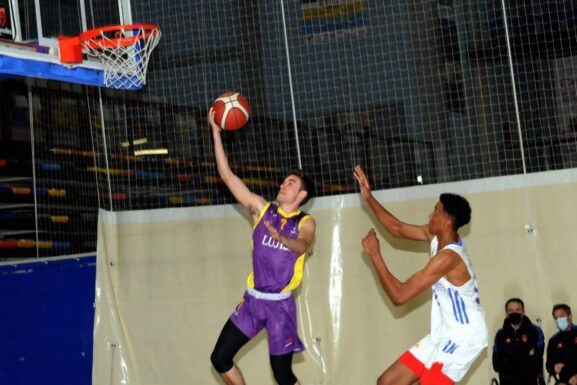 A pesar de las derrotas de sus equipos, buen debut e inicio de temporada de los hermanos Bricio Moreno en las liga LEB y EBA de baloncesto