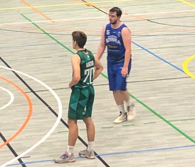Los hermanos Bricio Moreno, comienzan la pre temporada con sus nuevos equipos de Baloncesto