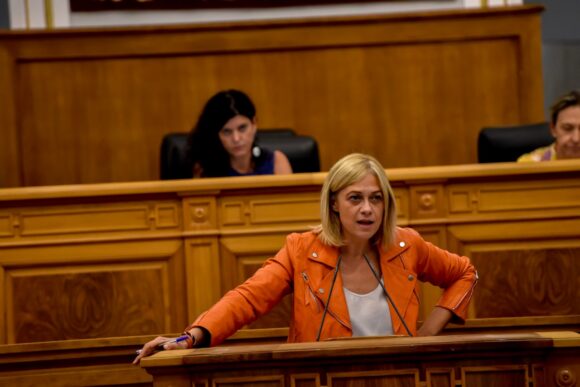 Carmen Picazo pide una «revolución educativa» y estalla contra la consejera: «va sin rumbo»
