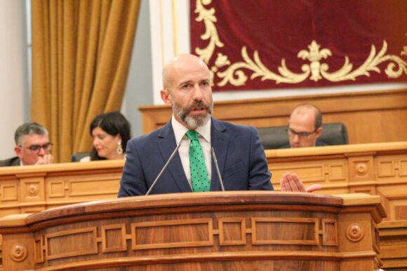 Ciudadanos desenmascara a Page: “Con su voto a favor de indultar a Griñán testifican que son iguales que el PSOE de Sánchez que degrada las instituciones”