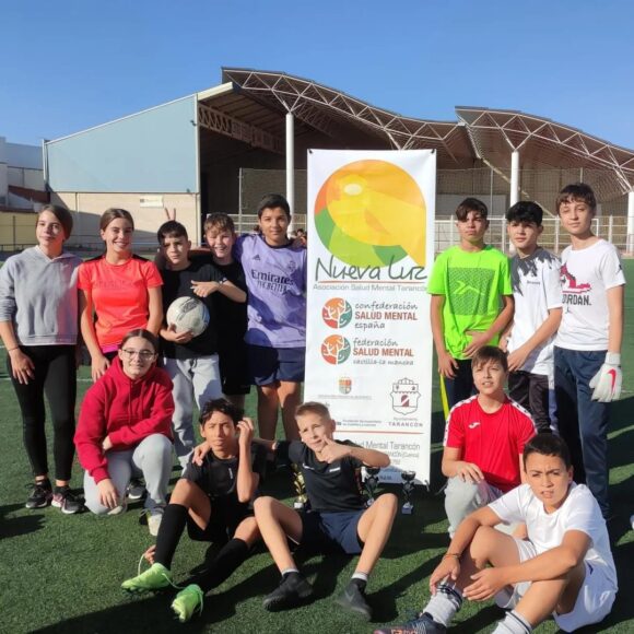 El Colegio Hermanas Mercedarias se proclama campeón de la XI Convivencia deportiva Intercentros organizada por la Nueva Luz en la programación por el Día Mundial de Salud Mental
