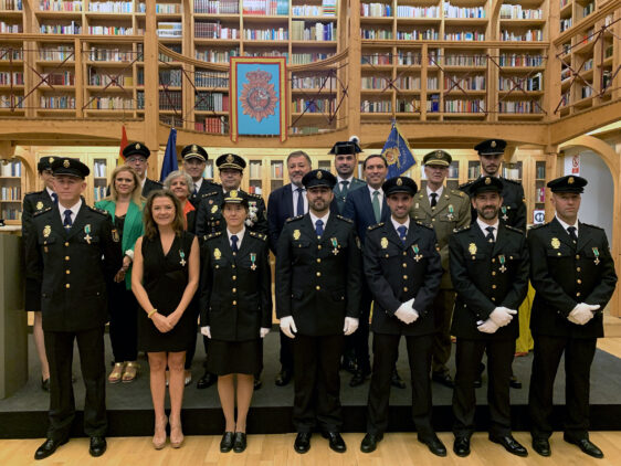 El reconocimiento a la labor de la Policía Nacional en la Violencia de Género ha sido protagonista en el acto institucional con motivo del día del patrón