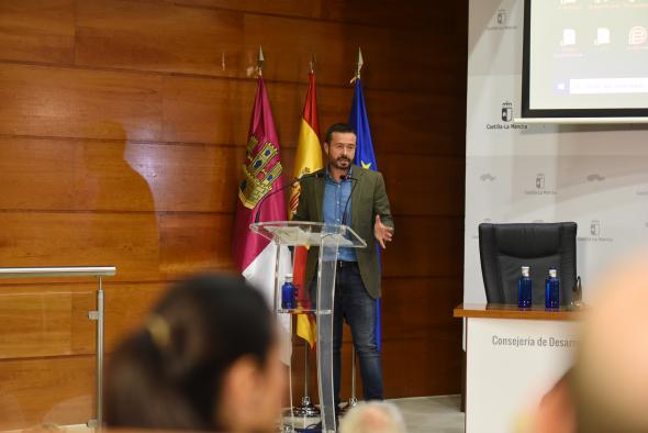 Castilla La Mancha avanza en la implantación de la Agenda 2030 profundizando en su dimensión social de la mano de las entidades locales y el Tercer Sector