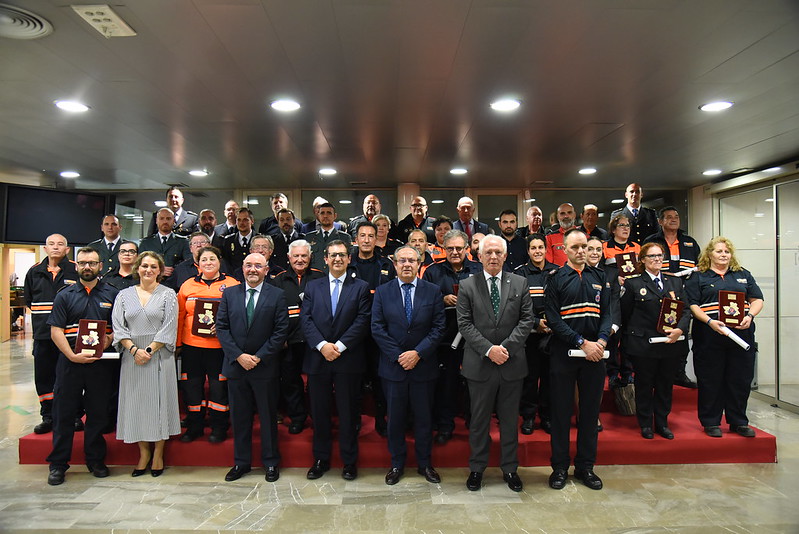 José Ruiz, de la agrupación de Tarancón ha recibido una medalla de Protección Civil