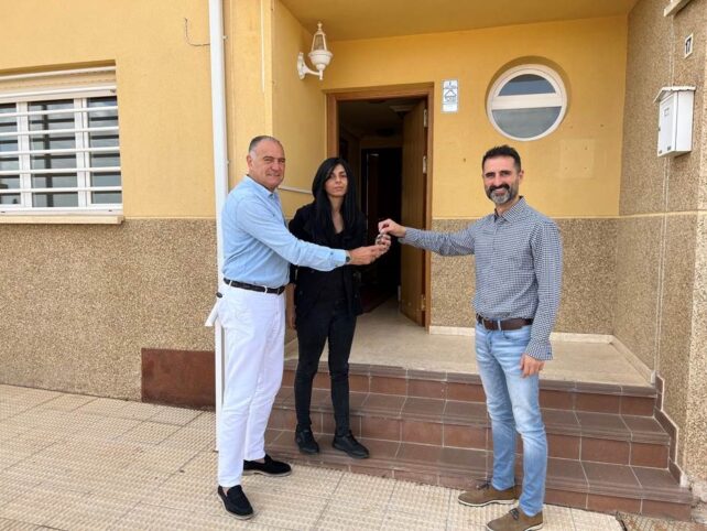 La Junta de Castilla La Mancha entrega una vivienda de protección oficial en régimen de alquiler en Tarancón