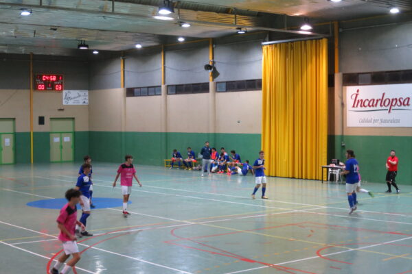 El líder Cifontino, le hizo un “ocho” al equipo de la EFS Futsal Tarancón  en el grupo III de la Liga Juvenil de Fútbol Sala