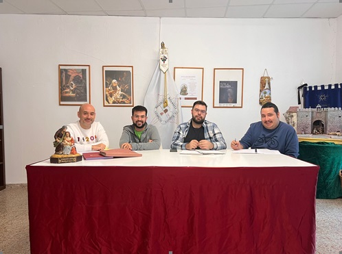 La Asociación Belenista “La Hoguera” ultima  detalles para la Navidad 2022