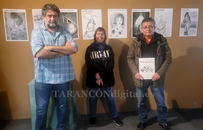 Presentado en la Biblioteca Luis Rius el poemario «Entre Nosotras»
