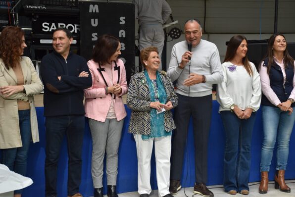 Mas de 600 bolilleras se han dado cita hoy en Tarancón en el XI Encuentro Regional de Bolillos