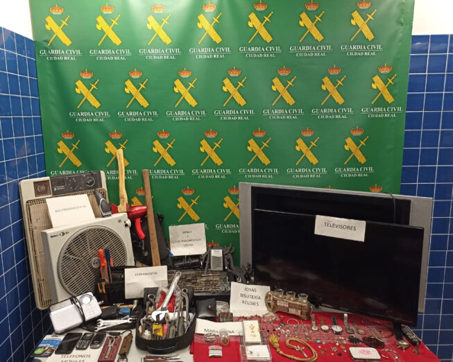 Detenidas dos personas acusadas de  21 delitos de robo en la localidad de Tomelloso (Ciudad Real)