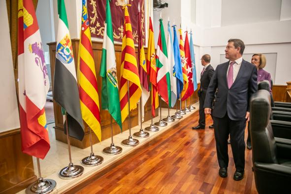 García-Page anuncia una “ayuda especial” para las comunidades originarias y casas regionales con motivo del 40 aniversario del Estatuto de Autonomía