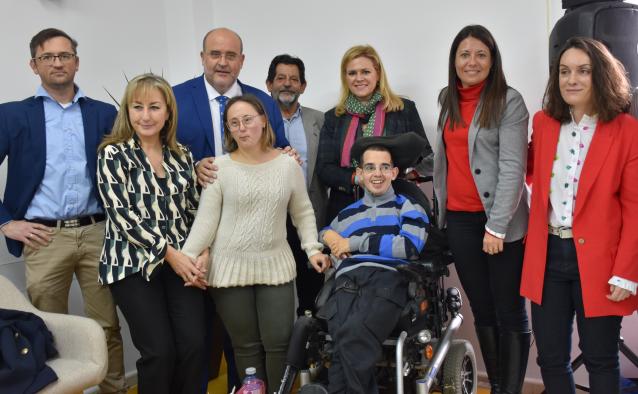 Castilla-La Mancha fomenta iniciativas para la inserción laboral de personas con discapacidad