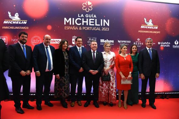 García-Page reconoce la capacidad de la gastronomía regional y nacional para alcanzar la “excelencia” y recuperar la “autoestima colectiva del país”
