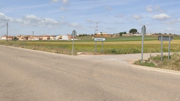 La Junta contrata las obras de mejora de la seguridad vial en la CM-2202 en Motilla del Palancar con la construcción de una glorieta