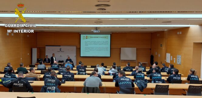 La Guardia Civil colabora activamente en la formación de los miembros de Policía Local de la provincia de Toledo