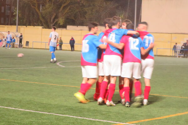 El Santa Cruz Ujaf superior al equipo de la EFB Jesús de la Ossa en el grupo IV de la Primera Autonómica