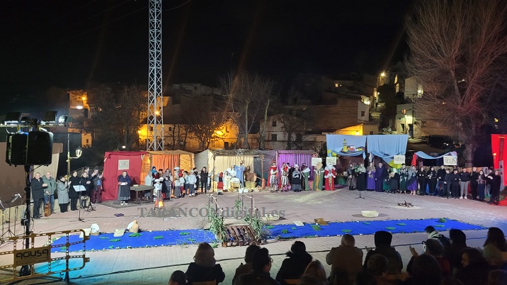 La Plaza del Caño de Tarancón acoge por segundo año consecutivo el Belén Viviente a beneficio de los nuevos salones parroquiales