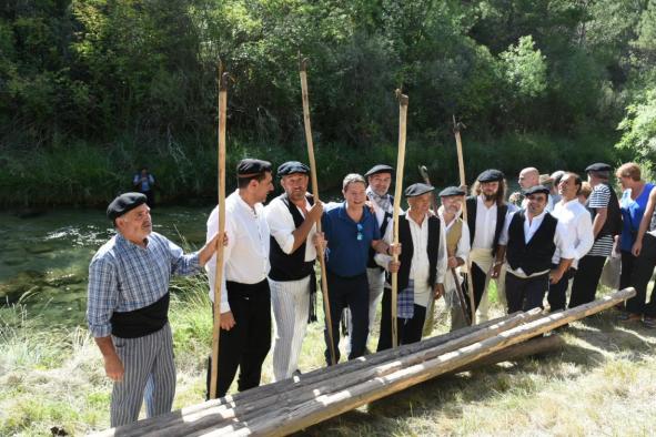 Castilla-La Mancha aplaude que la fiesta de los gancheros de Cuenca y Guadalajara también se sume a la Lista del Patrimonio Cultural Inmaterial de la UNESCO
