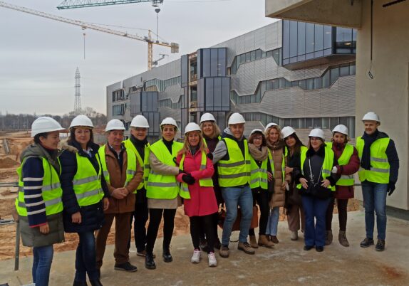 Castilla-La Mancha promueve la visita de setecientos profesionales a las obras del nuevo Hospital Universitario de Cuenca