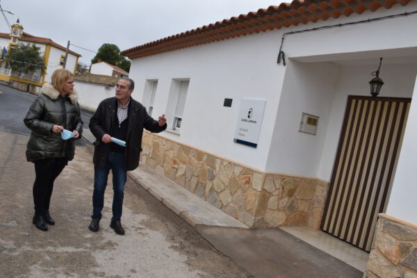 El Gobierno regional ha destinado alrededor de 150.000 euros en esta legislatura en infraestructuras, empleabilidad y conciliación en Villar de la Encina