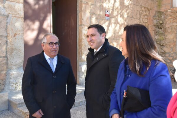La Diputación de Cuenca adjudica por 82.000 euros la obra de mejora del camino que une El Herrumblar y Ledaña