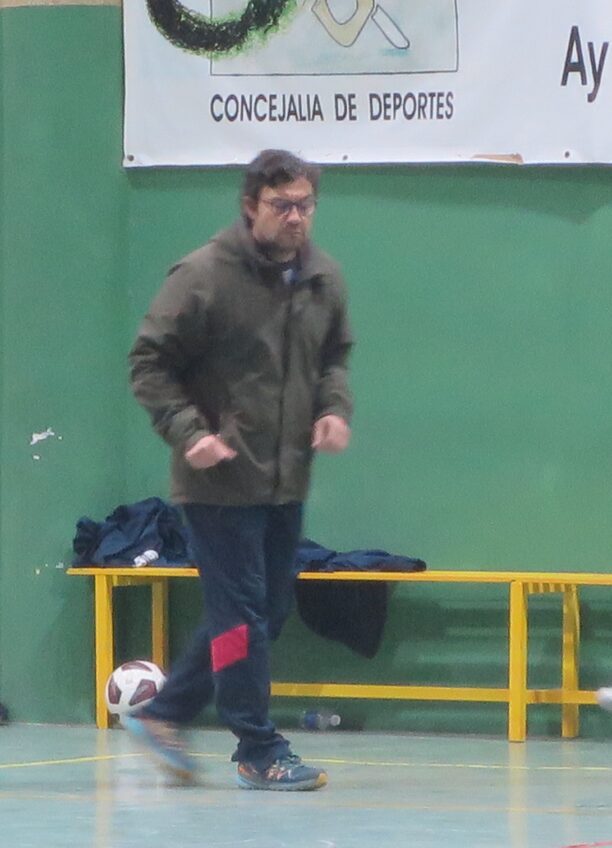 Nestor Lopez, entrenador del Futsal Tarancón Juvenil, tras la segunda victoria del equipo tiene claro que “por la progresión que estamos teniendo desde principio de temporada y el esfuerzo de la chavales”