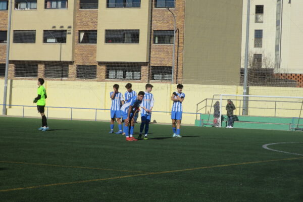 El Juvenil B de la EFB Jesús de la Ossa, se impone a uno de los “gallitos” en el campo San Isidro 4-2, ante el CD Seseña CF del grupo V de liga provincial