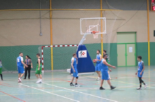 Dos victorias, una en casa (Fase zonal senior) otra a domicilio (Cadete Grupo Norte) y una derrota (Infantil asociado), balance de la primera jornada liguera del año para el Hormigones y Ferrallas CB Tarancón en las citas regionales
