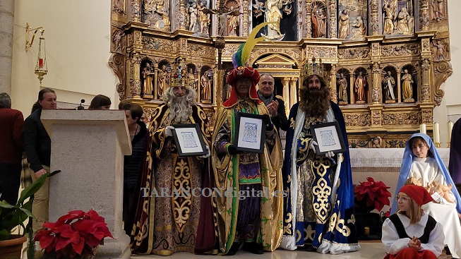 Melchor, Gaspar y Baltasar fueron recibidos en Tarancón por cientos de personas en la Cabalgata de Reyes