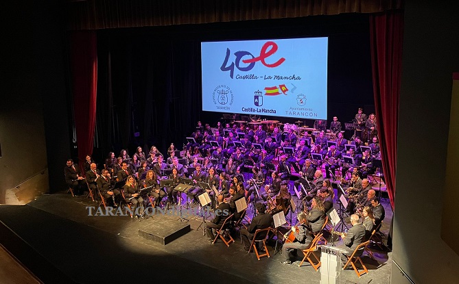 Excelente concierto de la Banda de Música de Tarancón con motivo del 40 aniversario del Estatuto de Castilla La Mancha