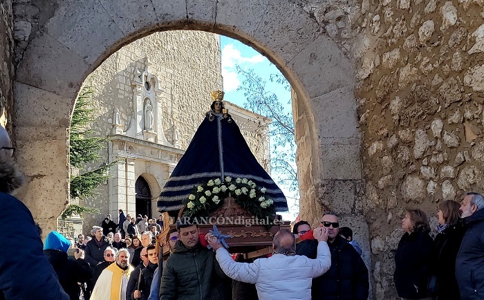 Centenares de personas acuden a la tradicional despedida a la imagen de la Virgen de Riánsares Patrona de Tarancón