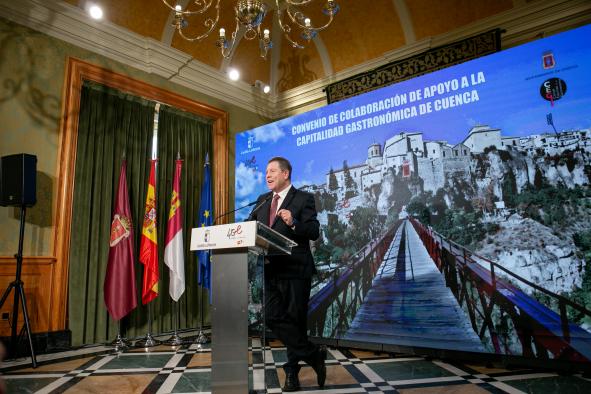 García-Page advierte de la importancia de “bloquear” el caudal mínimo del Tajo para evitar que otros gobiernos “se lo salten a la torera”