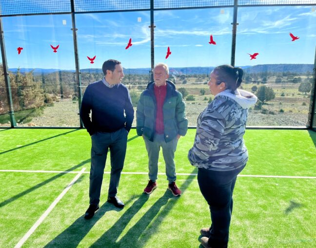 La Diputación de Cuenca concede una ayuda de 23.000 euros al Ayuntamiento de La Cierva para construir la pista de pádel
