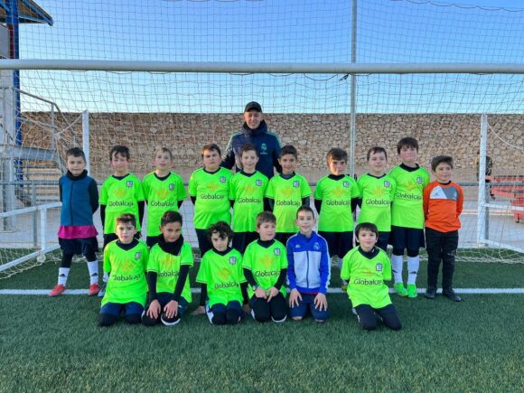 Arranca la Liga Quijote Globalcaja Diputación de Fútbol Benjamín  con el equipo A de la EFB Jesús de la Ossa como líder