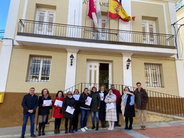 Diez personas han sido contratadas en Talayuelas para el acondicionamiento de las antiguas casas de los maestros para sede de asociaciones