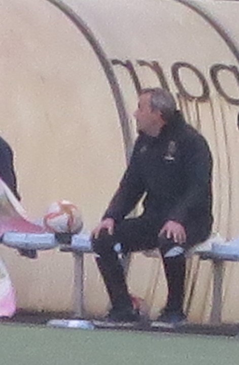 Javier Martínez, entrenador del equipo Juvenil de la EFB Jesús de la Ossa liga Nacional, tras la derrota 2.0 ante el líder del grupo Albacete Balompie SAD B “Hicimos un partido muy serio ante el líder”   pero asegura que “Nos falta gol”