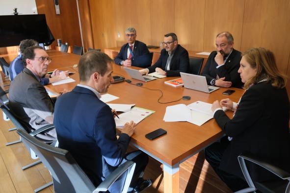 Incremento de fondos y el refuerzo de becas durante el primer año del nuevo contrato-programa con la UCLM