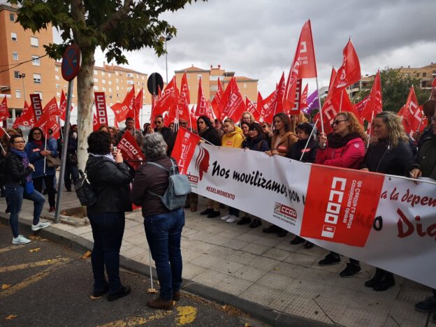 Las 15.000 personas que trabajan en las residencias y centros de mayores de gestión privada de CLM y en el servicio de Teleasistencia tendrán subidas salariales de al menos un 15,5% entre 2022 y 2025
